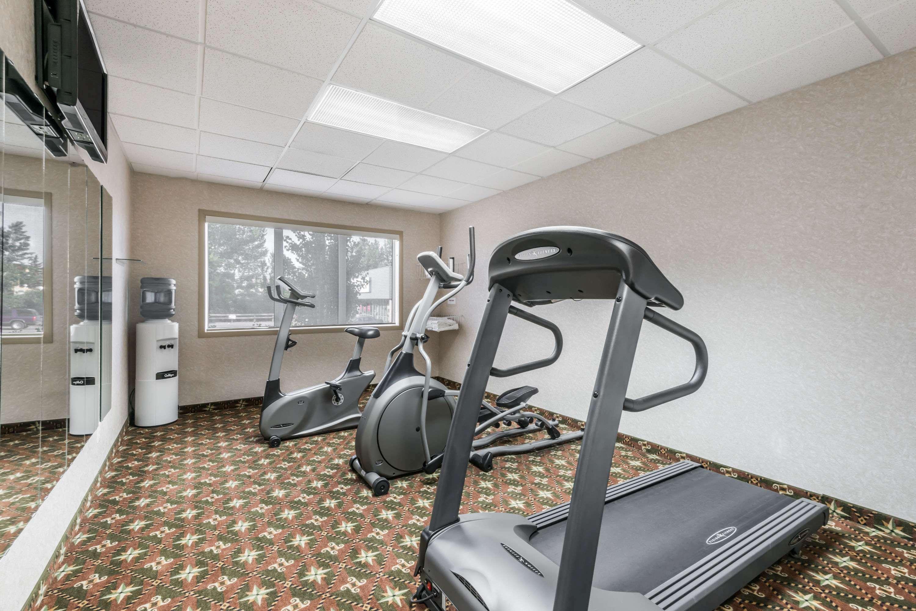 Super 8 By Wyndham Red Deer City Centre Ngoại thất bức ảnh