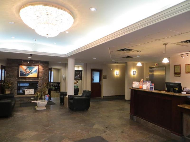 Super 8 By Wyndham Red Deer City Centre Ngoại thất bức ảnh