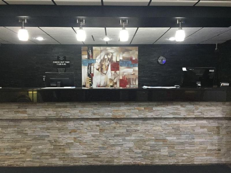 Super 8 By Wyndham Red Deer City Centre Ngoại thất bức ảnh