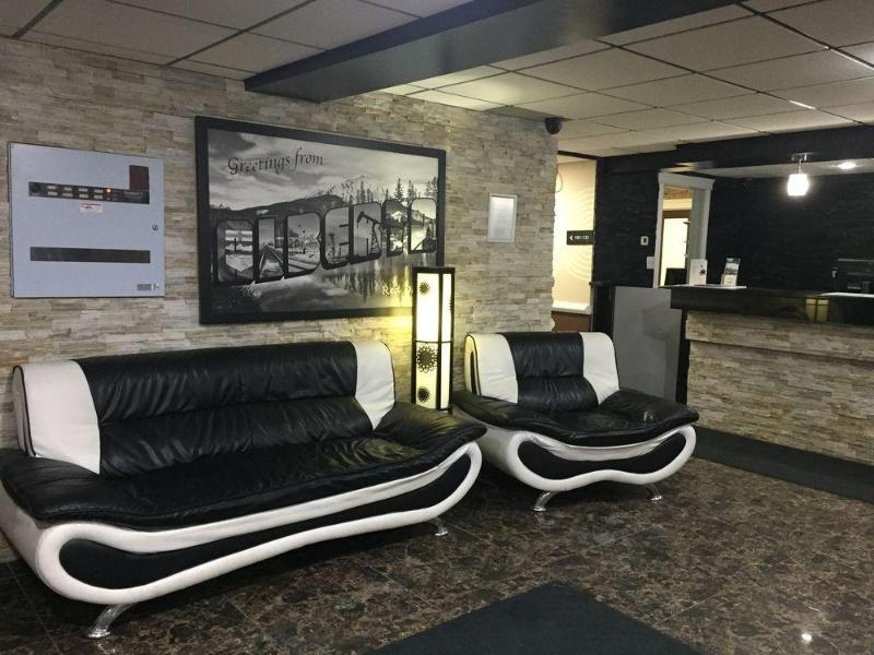 Super 8 By Wyndham Red Deer City Centre Ngoại thất bức ảnh